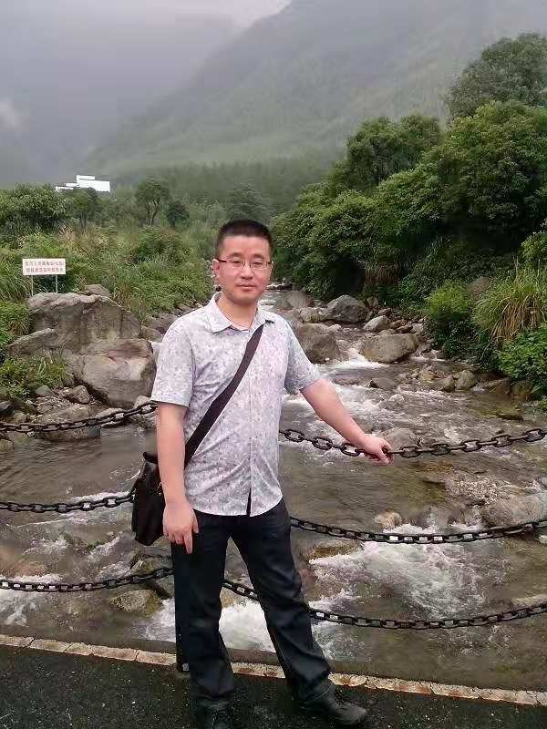 淡定牛魔王的第三张照片--鹰潭残疾人相亲网